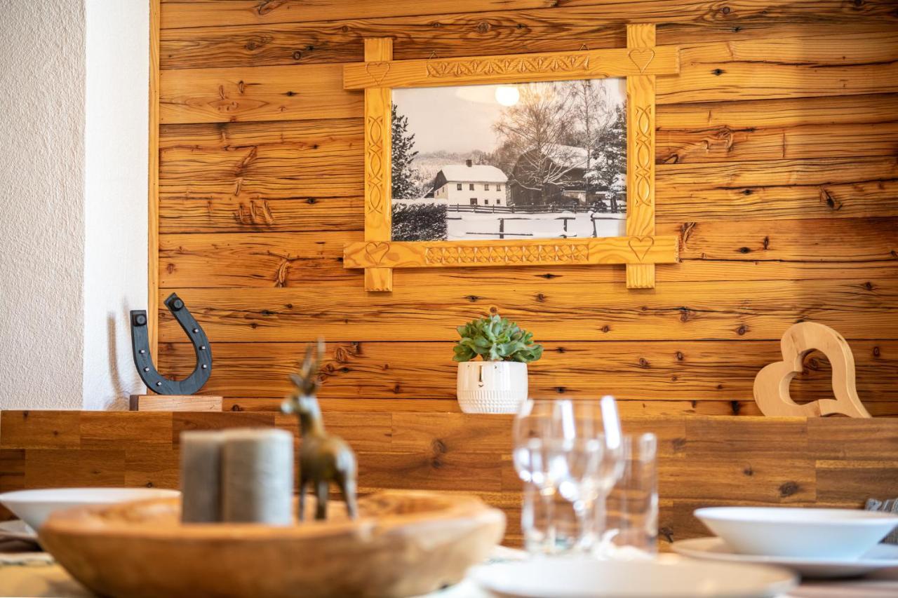 Ferienhaus Schwoellerbauer Sankt Martin am Grimming エクステリア 写真
