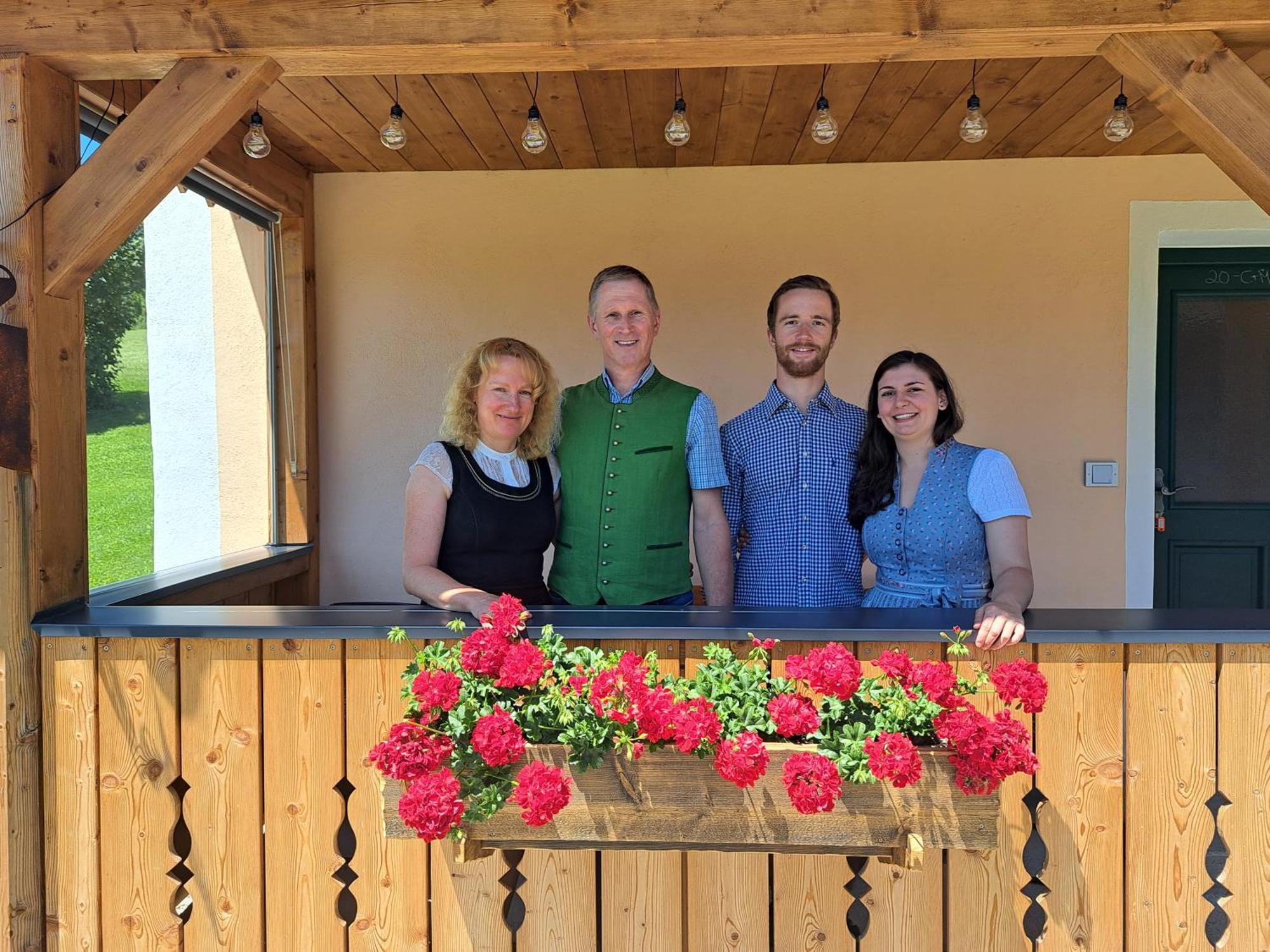 Ferienhaus Schwoellerbauer Sankt Martin am Grimming エクステリア 写真